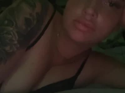 BustyBunny40