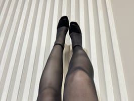 riris-feet